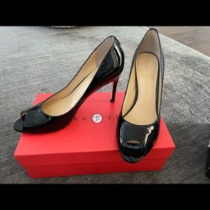 Ivanka Trump peep toe pump
